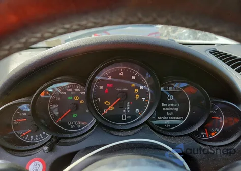 2017 Porsche Cayenne z USA, uszkodzony, nr VIN WP1AA2A26HKA92064